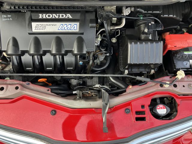 FIT HYBRID