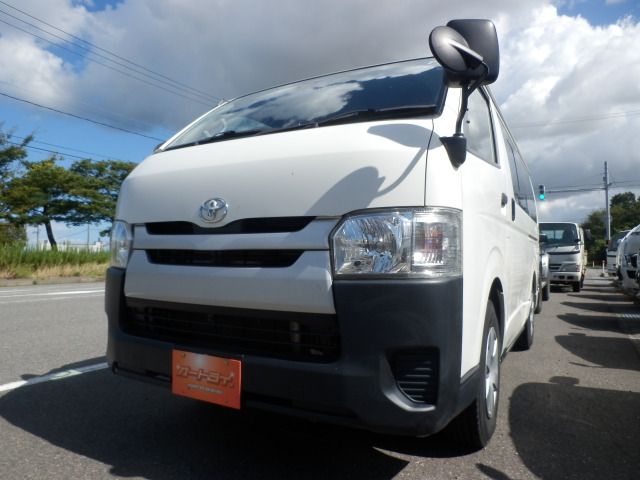 HIACE van 4WD
