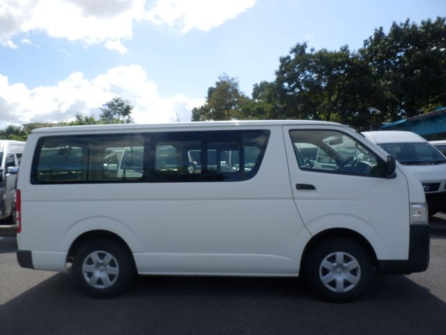 HIACE van 4WD