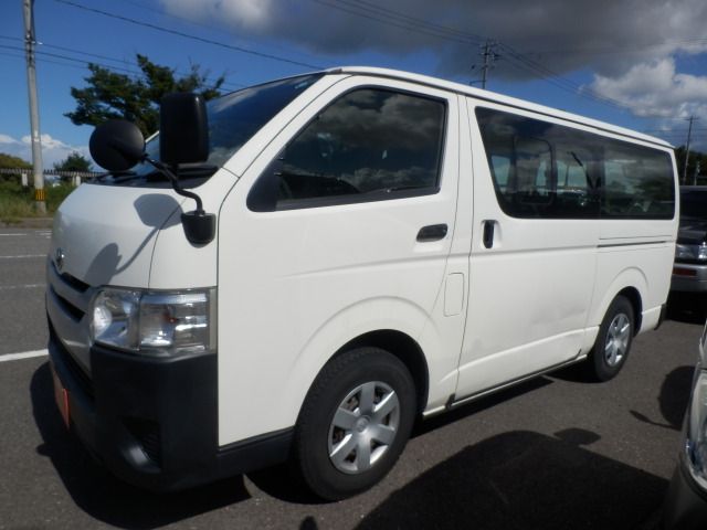 HIACE van 4WD