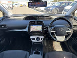 PRIUS 4WD