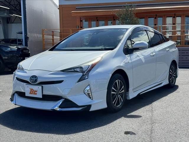 PRIUS 4WD
