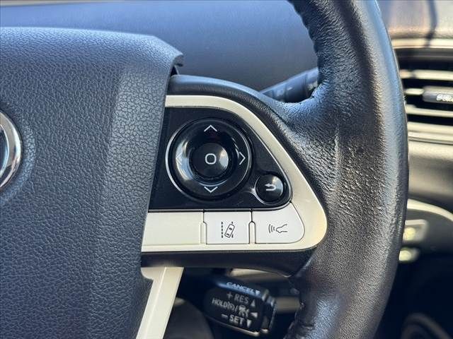 PRIUS 4WD