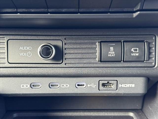 LANDCRUISER 250