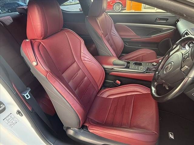 LEXUS RC200t