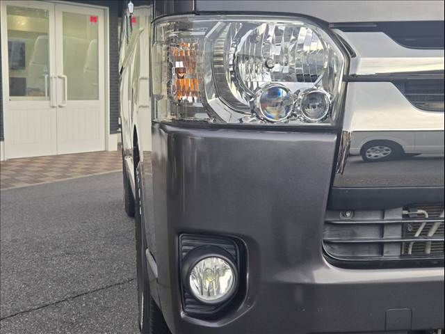 HIACE van 2WD