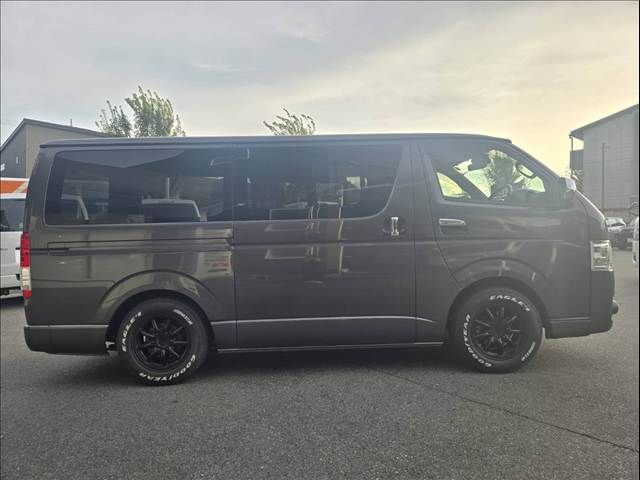 HIACE van 2WD