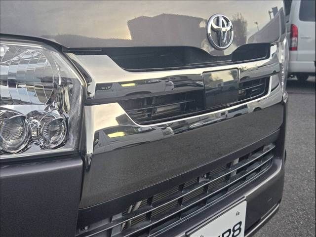 HIACE van 2WD