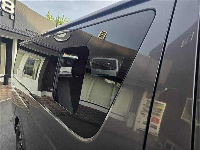 HIACE van 2WD