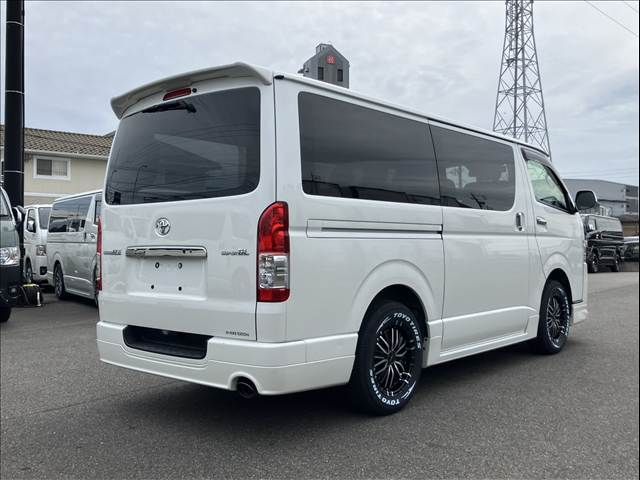 REGIUSACE van 2WD