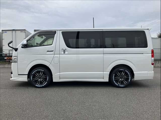 REGIUSACE van 2WD