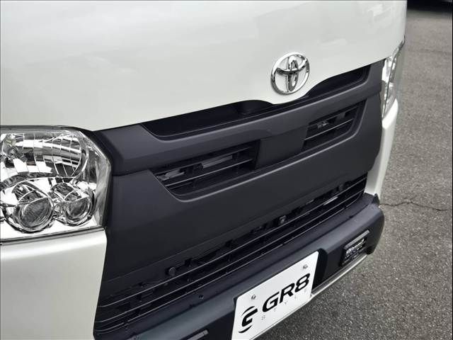 HIACE van 4WD