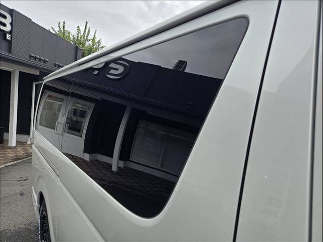 HIACE van 4WD