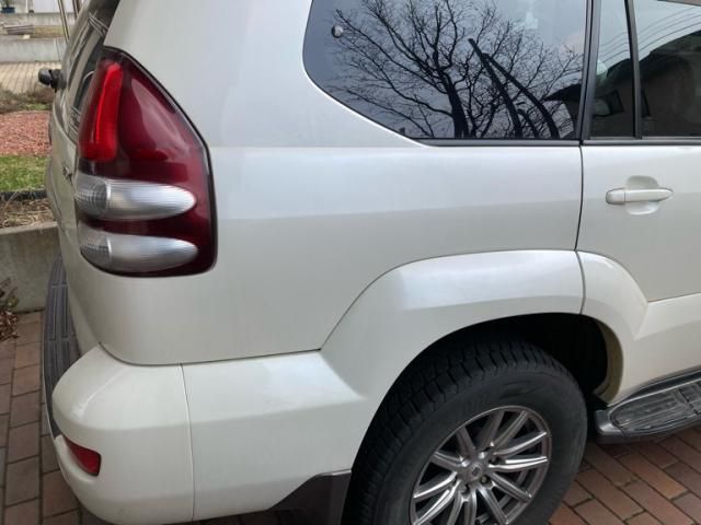 LANDCRUISER PRADO