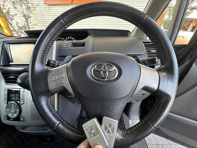 VOXY 4WD