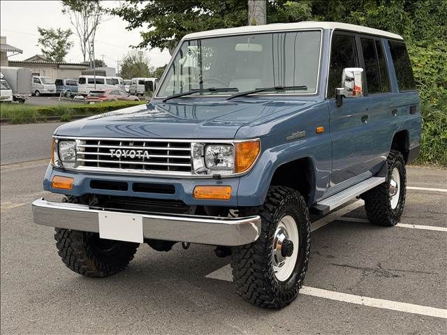 LANDCRUISER PRADO