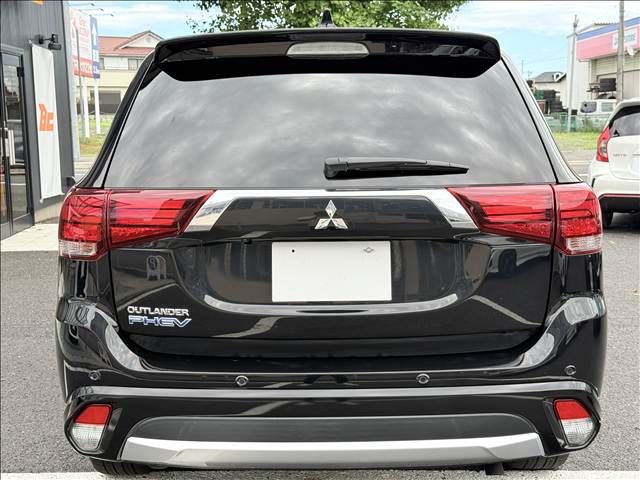 OUTLANDER PHEV