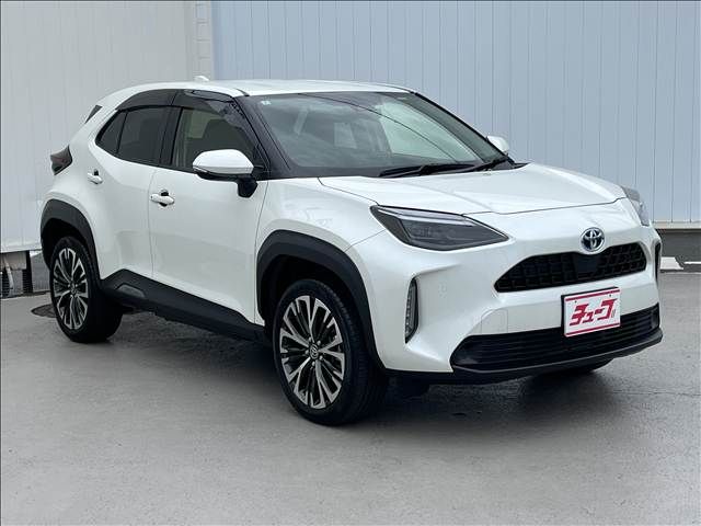 YARIS CROSS HYBRID