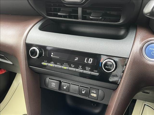 YARIS CROSS HYBRID
