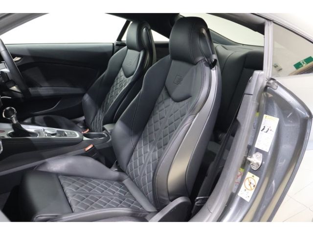 AUDI TTS coupe