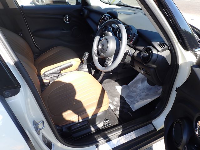 MINI ONE 5DOOR