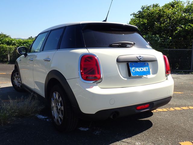 MINI ONE 5DOOR