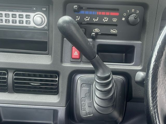SAMBAR truck 4WD