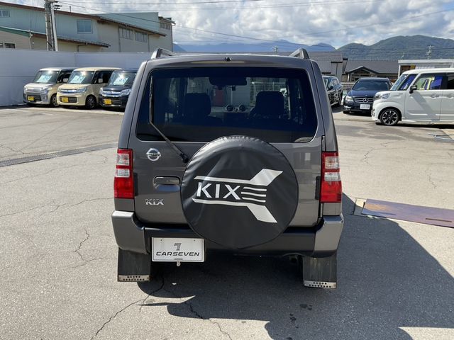 KIX 4WD