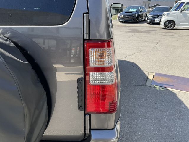 KIX 4WD
