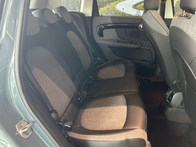 MINI COOPER D CROSSOVER