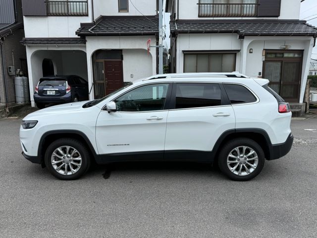JEEP CHEROKEE