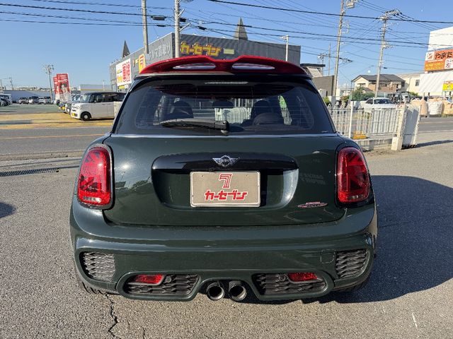 BMW MINI