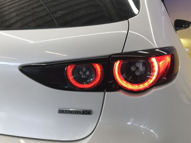 MAZDA3 FASTBACK