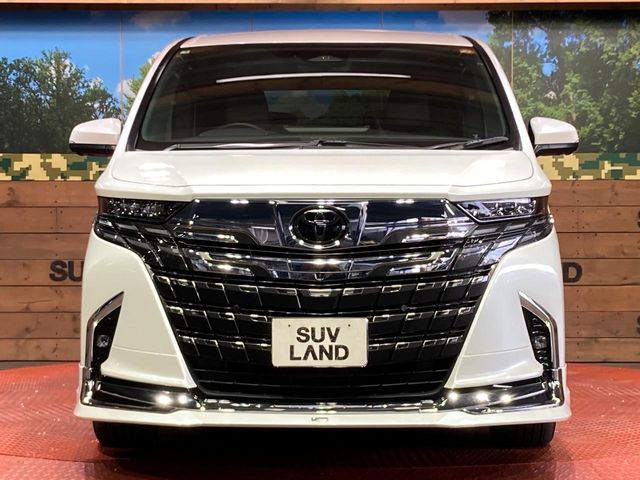 ALPHARD hybrid