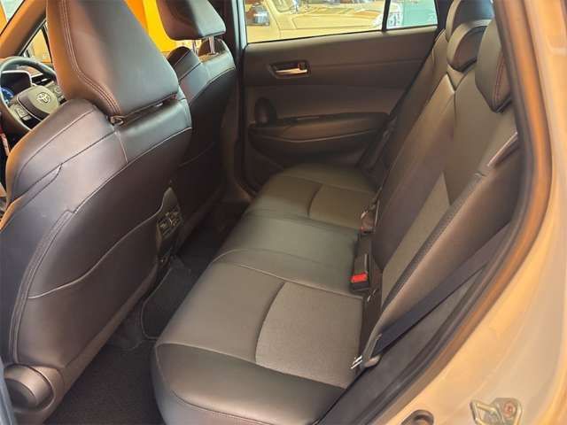 COROLLA CROSS HYBRID