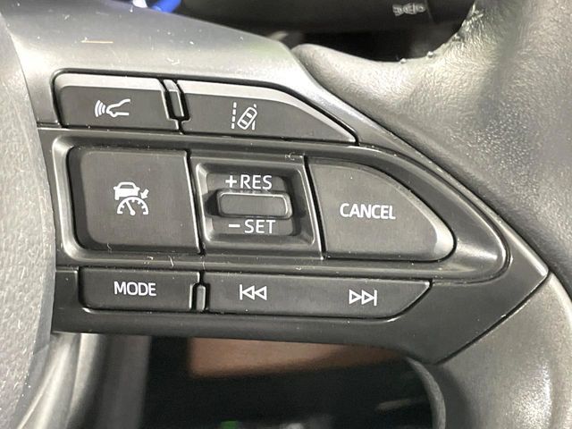 YARIS CROSS HYBRID