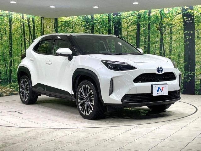 YARIS CROSS HYBRID
