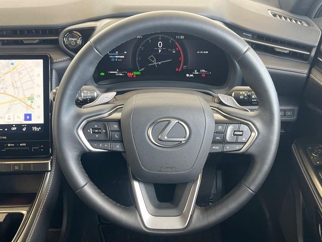 LEXUS LBX