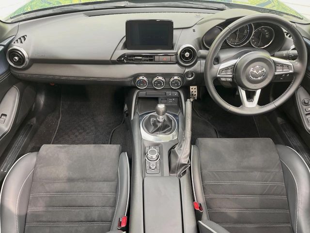 ROADSTER