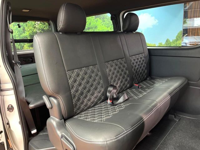 HIACE van 2WD