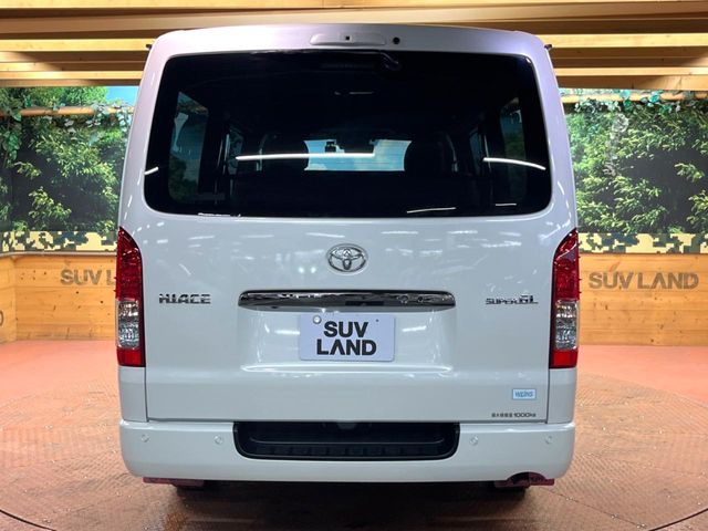HIACE van 2WD