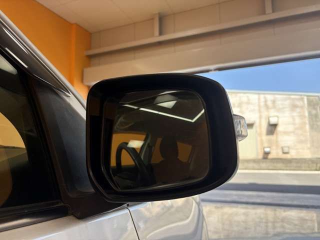 MIRAGE hatchback