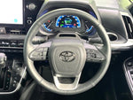 VOXY HYBRID