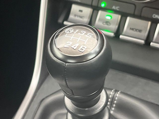 GR86