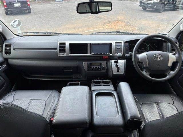 HIACE van 2WD