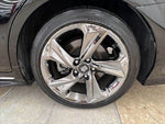CROWN sedan hybrid
