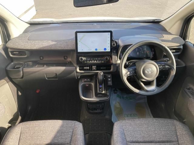SIENTA HYBRID