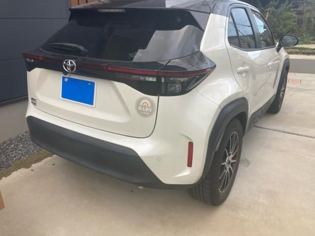 YARIS CROSS