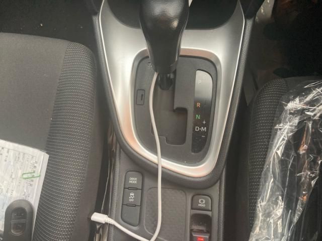 YARIS CROSS