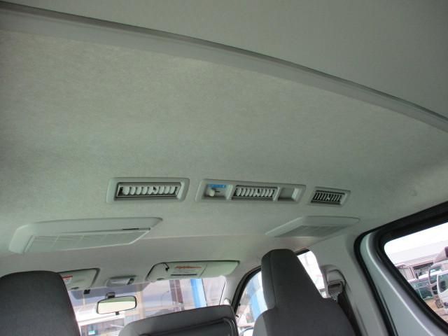 HIACE van 4WD